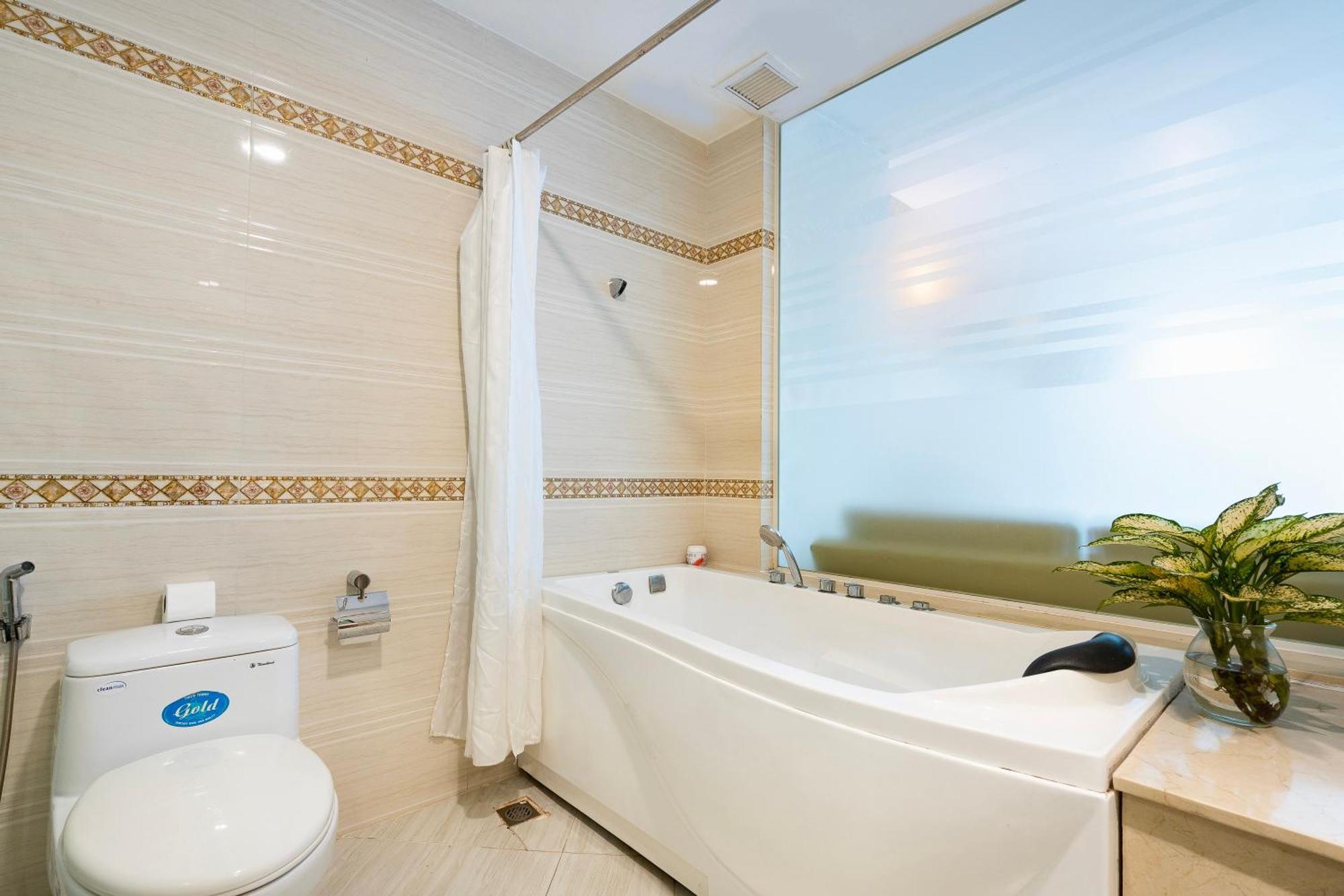 Golden Star Khách sạn TP. Hồ Chí Minh